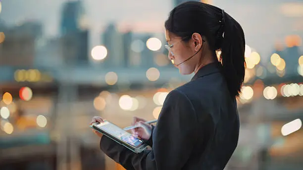 Learning the Markets: What Good Trading Education Should Teach Before Strategy